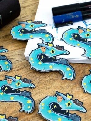 Sticker Doré Mat - Dragon & ses chatons