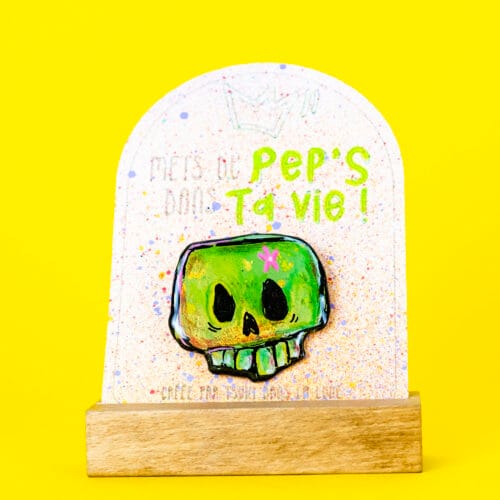 Broche n°196 - Tête de mort verte