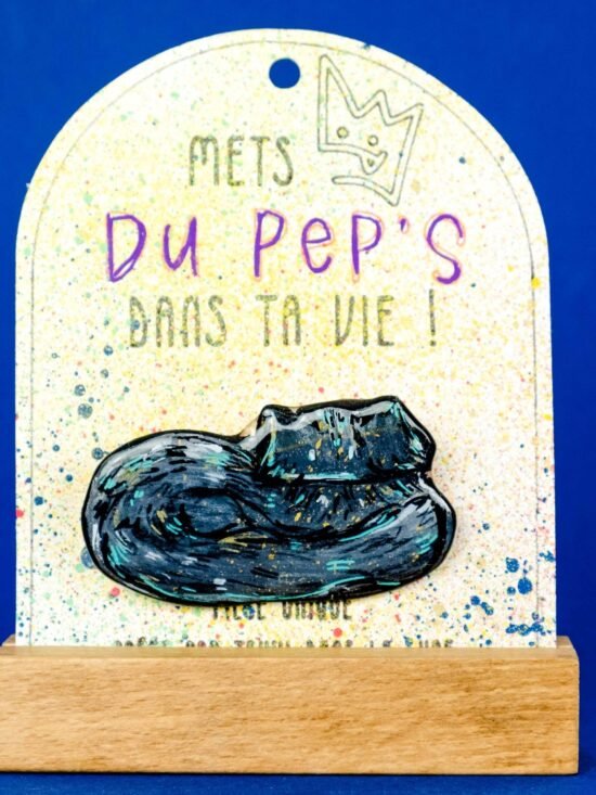 Broche n°236 - Chat Noir couché